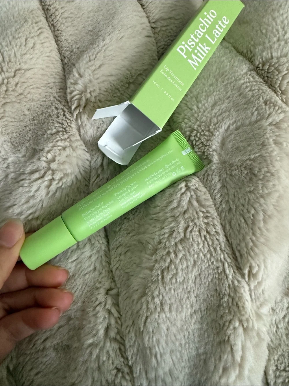 TÁCHE/iota Pistachio Milk Latte Lip Treatment